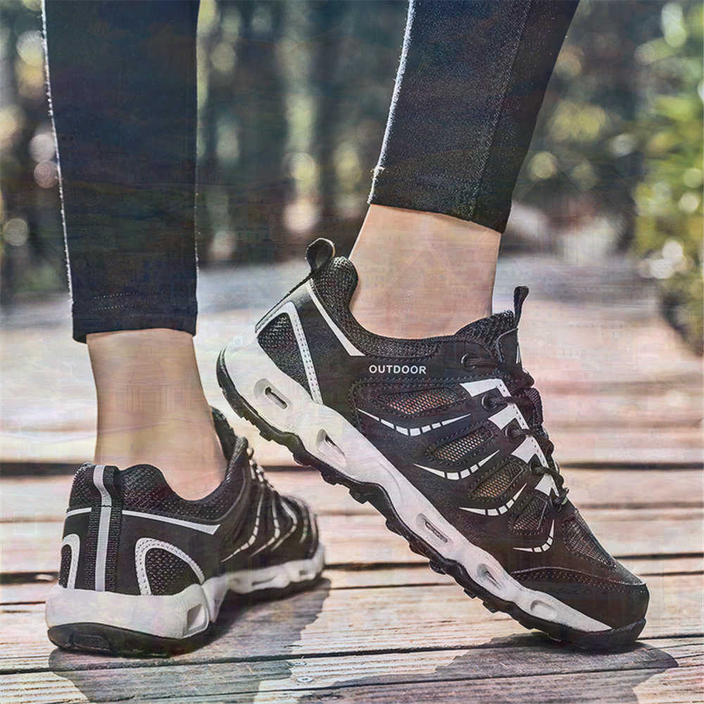 Sumer Round Tip Silver Sneaker - Shoe Deodorizer Ball บทวิจารณ์และราคา